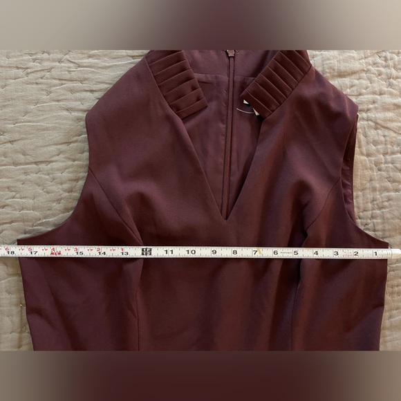 White House Black Market Burgundy Pleated Collar Jumpsuit Sz 8 Holidays Dressy - Picture 5 of 16